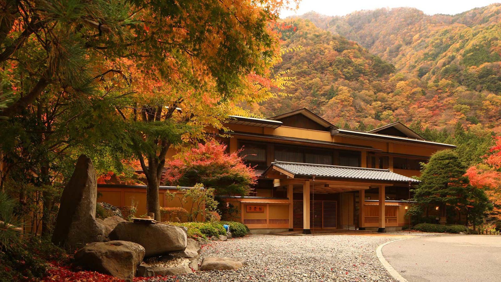 Famous Ryokan: Nishiyama Onsen Keiunkan